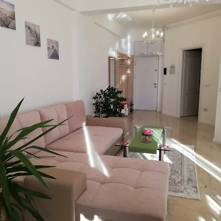 Unique Luxury * Năvodari